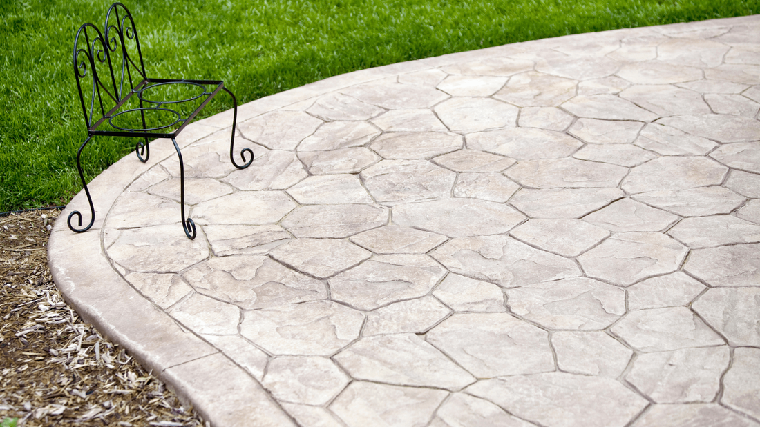 custom walkway built by professionals in bolingbrook IL